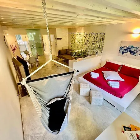 Apartamento Centralissimo Open Space 110 Mq Immerso Nel